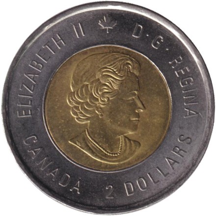 Монета 2 доллара. 2016 год, Канада. 75 лет Битве за Атлантику. Из обращения.