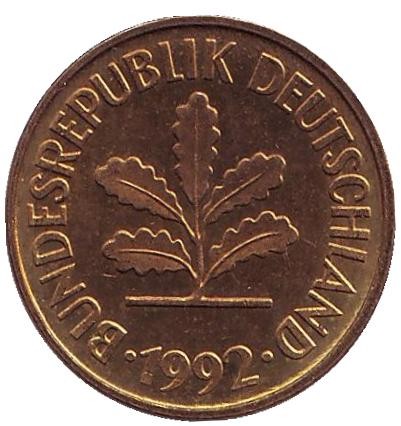 Монета 5 пфеннигов. 1992 год (F), ФРГ. Дубовые листья. Монета 5 пфеннигов. 1992 год (F), ФРГ. Дубовые листья.