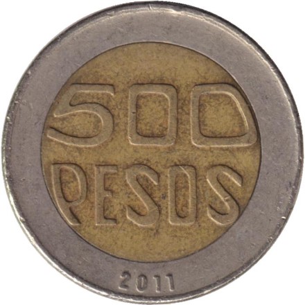 Монета 500 песо. 2011 год, Колумбия. Цветущее дерево гуакари.