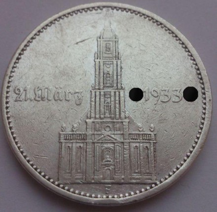 Монета 5 рейхсмарок. 1934 год, Германия (Третий Рейх). (F). Кирха с датой. Монета 5 рейхсмарок. 1934 год, Германия (Третий Рейх). (F). Кирха с датой.