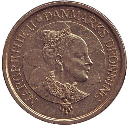 Монета 20 крон. 2000 год, Дания. 60 лет со дня рождения королевы Маргрете II. Монета 20 крон. 2000 год, Дания. 60 лет со дня рождения королевы Маргрете II.