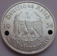 Монета 5 рейхсмарок. 1934 год, Германия (Третий Рейх). (G). Кирха без даты. Монета 5 рейхсмарок. 1934 год, Германия (Третий Рейх). (G). Кирха без даты.