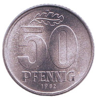 Монета 50 пфеннигов. 1982 год, ГДР. UNC. Монета 50 пфеннигов. 1982 год, ГДР. UNC.