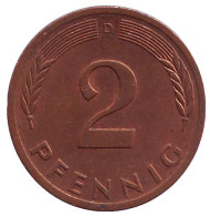 Монета 2 пфеннига. 1975 год (D), ФРГ. Дубовые листья. Монета 2 пфеннига. 1975 год (D), ФРГ. Дубовые листья.