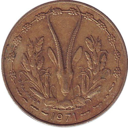 Монета 10 франков. 1971 год, Западные Африканские Штаты. Газель.