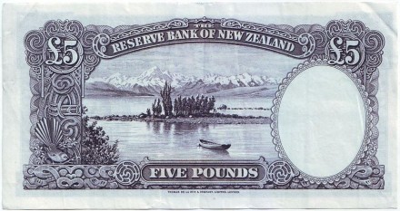 Банкнота 5 фунтов. 1940-1967 гг., Новая Зеландия. Джеймс Кук. Банкнота 5 фунтов. 1940-1967 гг., Новая Зеландия. Джеймс Кук.