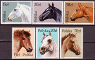 Марки почтовые. Серия из 6 штук. 1989 год, Польша. Лошади. Марки почтовые. Серия из 6 штук. 1989 год, Польша. Лошади.