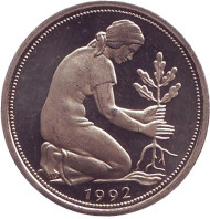 Монета 50 пфеннигов. 1992 год (J), ФРГ. Женщина, сажающая дуб. Монета 50 пфеннигов. 1992 год (J), ФРГ. Женщина, сажающая дуб.