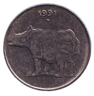 Монета 25 пайсов. 1991 год, Индия. Носорог. ("°" - Ноида). Монета 25 пайсов. 1991 год, Индия. Носорог. ("°" - Ноида).