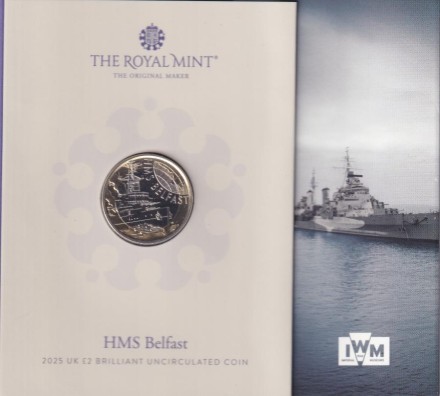 Монета 2 фунта. 2025 год, Великобритания. Военный корабль ее величества "Белфаст". В буклете.