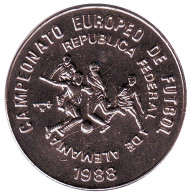 Монета 1 песо. 1988 год, Куба. 8-й Чемпионат Европы по футболу 1988 года в ФРГ. Удар. Монета 1 песо. 1988 год, Куба. 8-й Чемпионат Европы по футболу 1988 года в ФРГ. Удар.