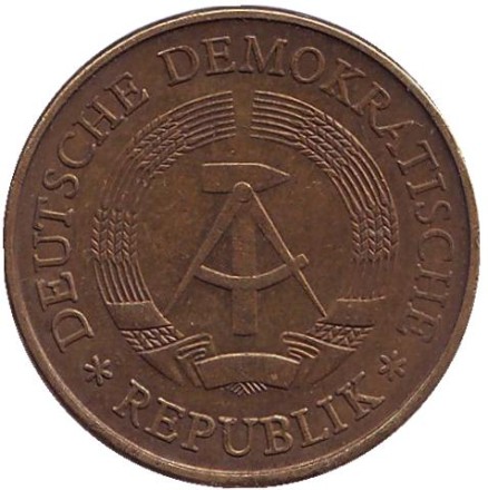 Монета 20 пфеннигов. 1984 год, ГДР.