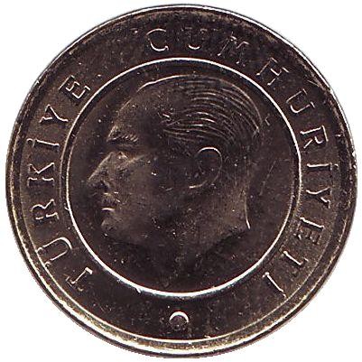 Монета 10 курушей. 2015 год, Турция. UNC. Монета 10 курушей. 2015 год, Турция. UNC.