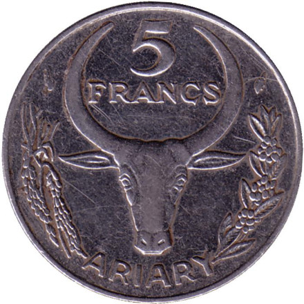 Монета 5 франков. 1983 год, Мадагаскар. Пуансеттия.
