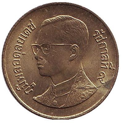 Монета 50 сатангов. 1995 год, Таиланд. Буддийский храм. Монета 50 сатангов. 1995 год, Таиланд. Буддийский храм.