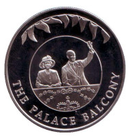 Монета 50 пенсов. 2002 год. Фолклендские острова. Королевский балкон. Монета 50 пенсов. 2002 год. Фолклендские острова. Королевский балкон.