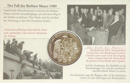 monetarus_padenie_steny-2.jpg monetarus_padenie_steny-2.jpg