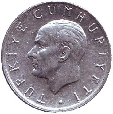 Монета 1 лира. 1981 год, Турция.