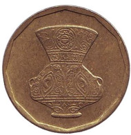 Монета 5 пиастров. 2004 год, Египет. Декоративная ваза. Монета 5 пиастров. 2004 год, Египет. Декоративная ваза.