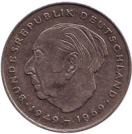 Монета 2 марки. 1983 год (F), ФРГ. Теодор Хойс. Монета 2 марки. 1983 год (F), ФРГ. Теодор Хойс.
