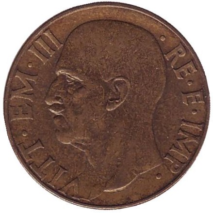 Монета 10 чентезимо. 1939 год, Италия. (Алюминиевая бронза) Монета 10 чентезимо. 1939 год, Италия. (Алюминиевая бронза)