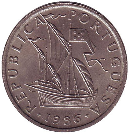 Монета 5 эскудо. 1986 год, Португалия. Парусный корабль.