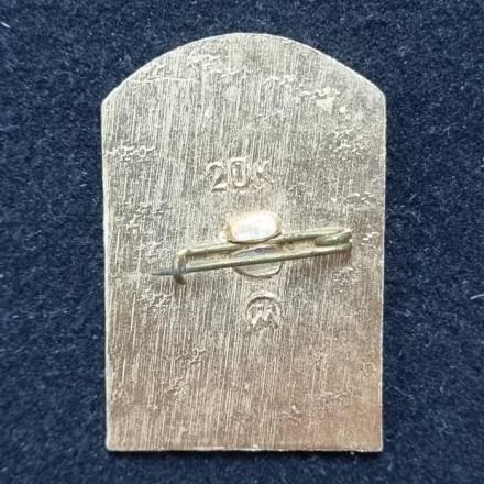 Карельская АССР. Кижи. Ветряная мельница. Значок. СССР.