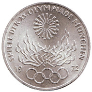 Монета 10 марок, 1972 год, ФРГ. Факел. XX Летние Олимпийские игры. Мюнхен-1972. (J). Монета 10 марок, 1972 год, ФРГ. Факел. XX Летние Олимпийские игры. Мюнхен-1972. (J).