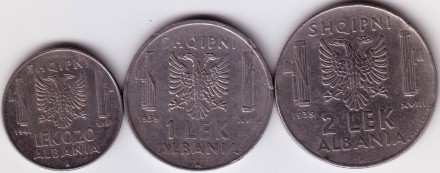 Набор из 3-х монет номиналами 0.20, 1 и 2 лек. 1939-1941 гг., Албания. (Итальянская оккупация). Набор из 3-х монет номиналами 0.20, 1 и 2 лек. 1939-1941 гг., Албания. (Итальянская оккупация).