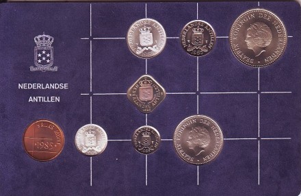 Годовой набор монет 1985 года. (7 шт., с жетоном), Нидерландские Антильские острова.