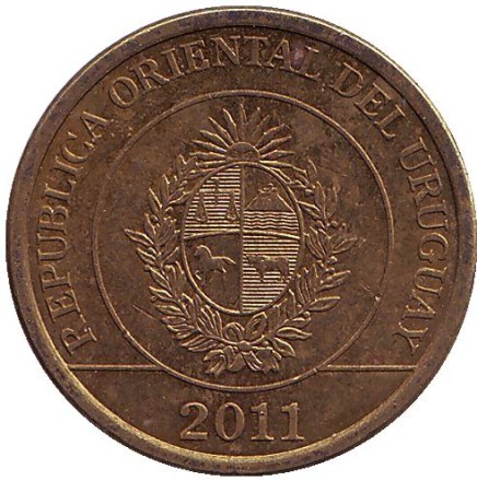 Монета 2 песо. 2011 год, Уругвай. Из обращения. Водосвинка (капибара). Монета 2 песо. 2011 год, Уругвай. Из обращения. Водосвинка (капибара).